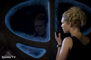 Illustration for article titled Stargate Universe Episode 210 pics
